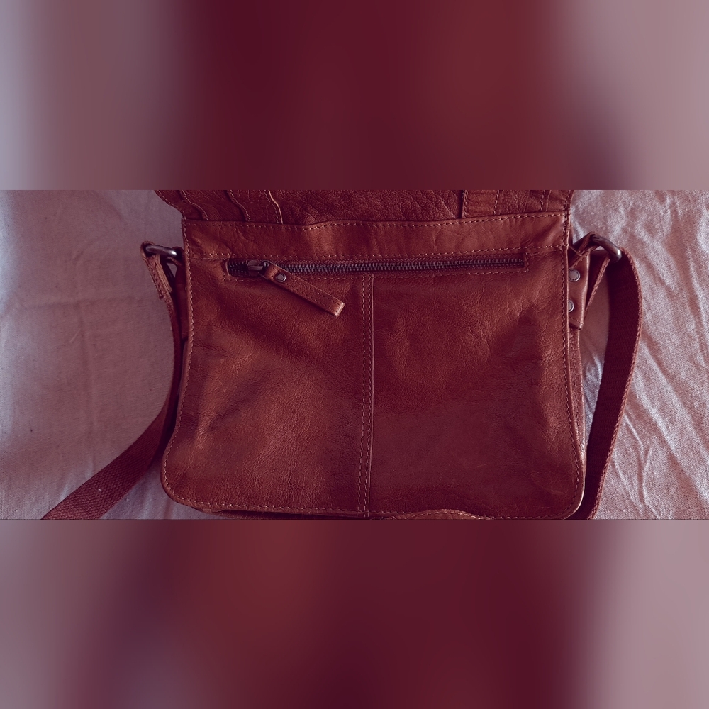Spikes And Sparrow LEATHER PURSE - Picture 2 of 12